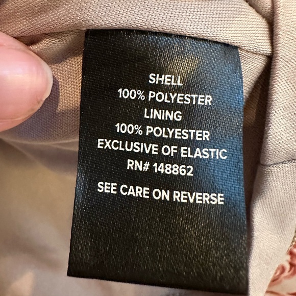 Torrid Roses Tan Georgette Button-Front Cami Camisole Blouse Plus Size 1X Rare!! - Picture 12 of 13